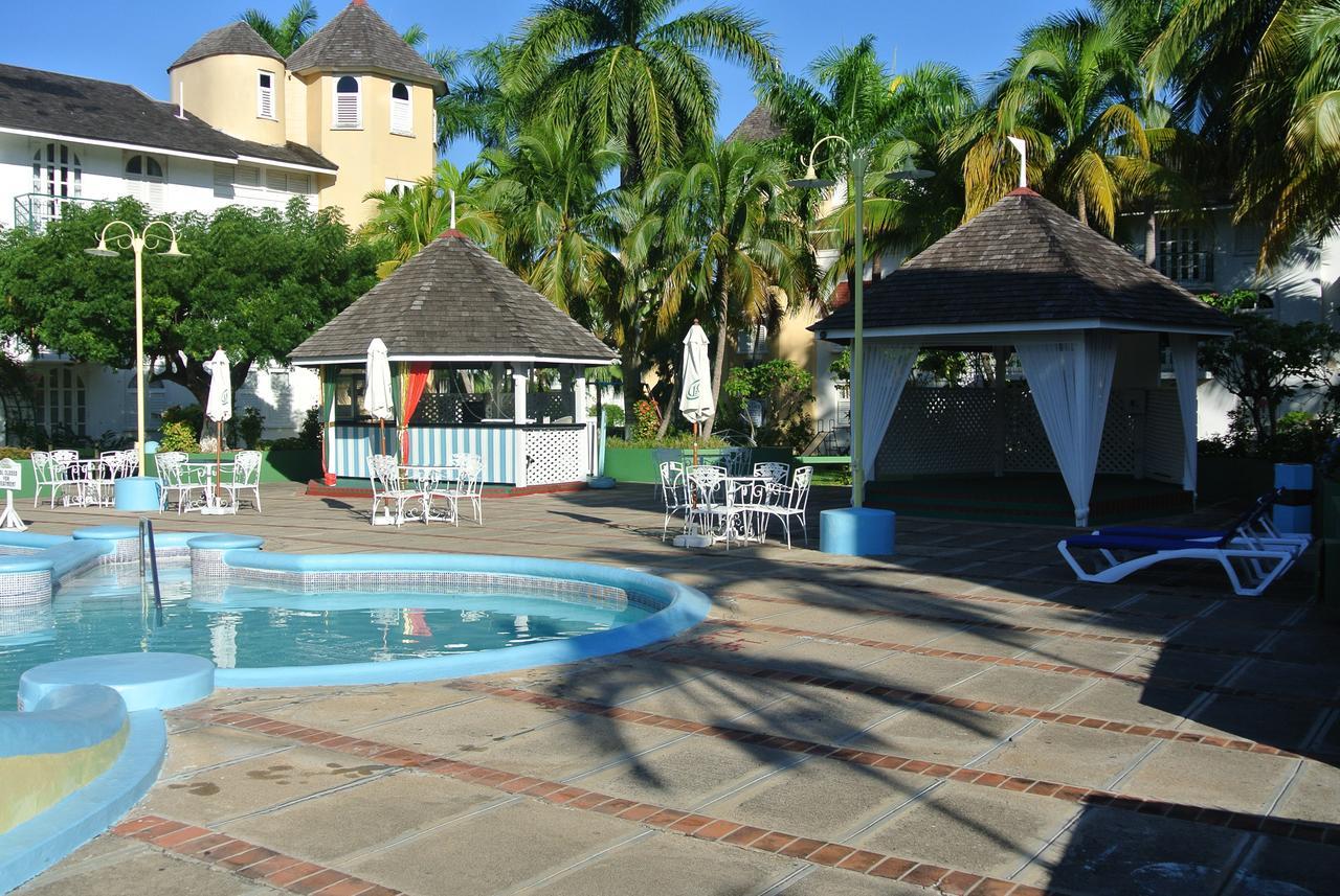 Beach One Bedroom Suite A20 โอโชรีโอส ภายนอก รูปภาพ