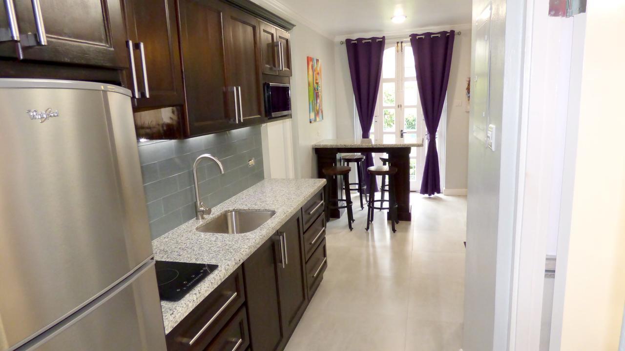 Beach One Bedroom Suite A20 โอโชรีโอส ภายนอก รูปภาพ